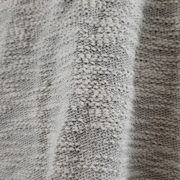 L.O.G.G. by H&M Grey Marled Tweed Style Sweatshirt Size Large - Picture 3 of 4